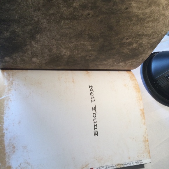 Neil young 2 books. Bundle of 2 - Picture 4 of 16